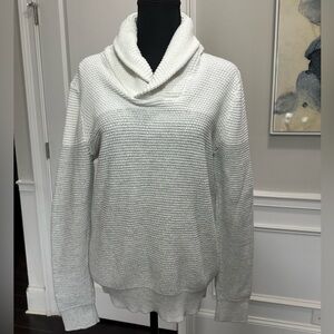 Express Color Block Women’s Sweater – Size M